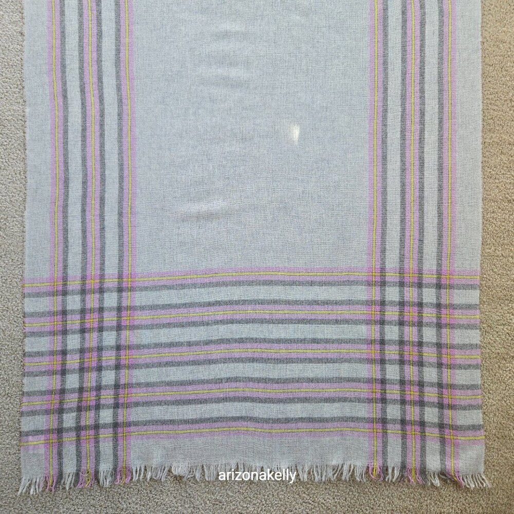 J. Crew Lightweight Wool Grey & Lavender Scarf *TINY TREATED HOLE* - Picture 4 of 14